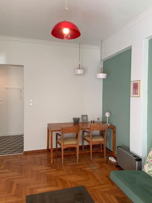 5Th Floor Bright Flat At Bohemian Exarcheia Apartamento Atenas Exterior foto