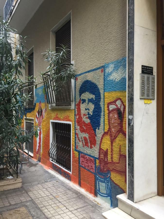 5Th Floor Bright Flat At Bohemian Exarcheia Apartamento Atenas Exterior foto