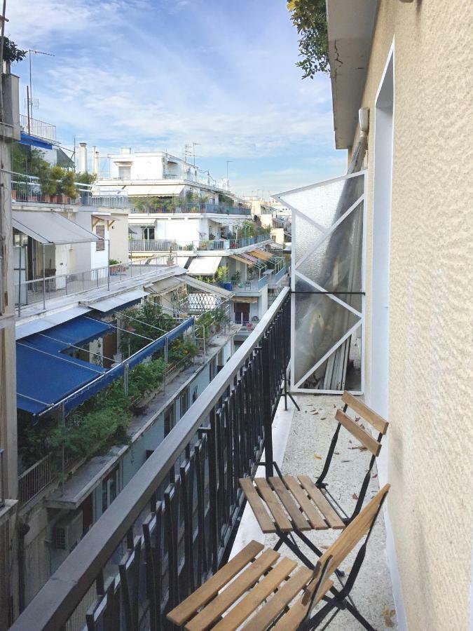 5Th Floor Bright Flat At Bohemian Exarcheia Apartamento Atenas Exterior foto